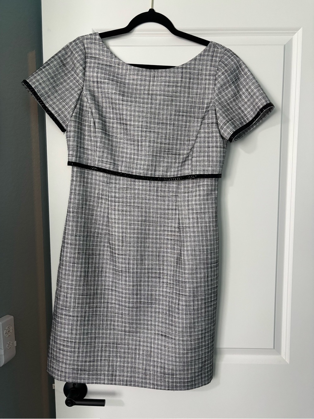 Tahari Grey Plaid Short-Sleeve Midi Dress with Black Trim